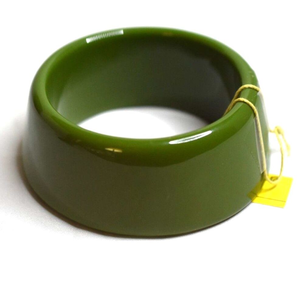 NWT Boho Glossy Olive Green Resin Dome Bangle 5" Slip On Bracelet